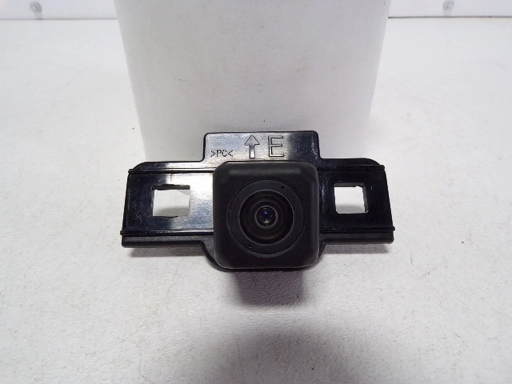 Pre-Owned 20-23 Toyota Corolla Rear View Backup Camera OEM LKQ (Good)