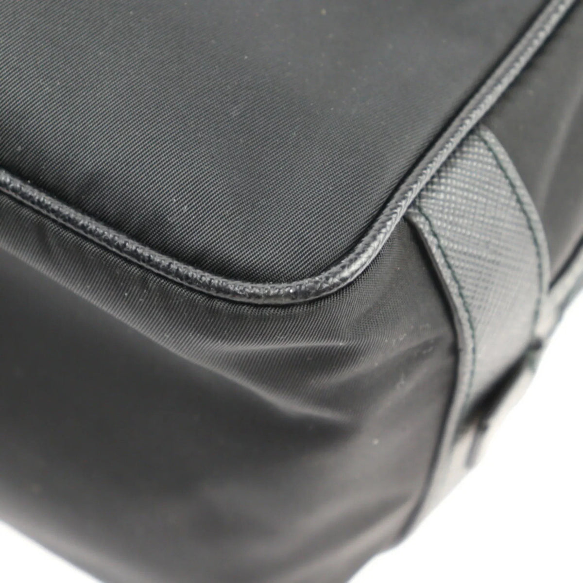 Pre-Owned PRADA Prada second bag 2NA819 nylon leather black silver hardware clutch handbag triangle logo (Good)